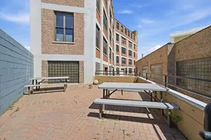 2675 W Grand Ave, Chicago, IL 60612 - Photo 28