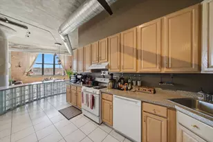 2675 W Grand Ave, Chicago, IL 60612 - Photo 12