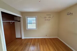 386 Clyde Ave, Calumet City, IL 60409 - Photo 10