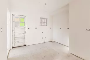 3506 S 52nd Ct, Cicero, IL 60804 - Photo 6
