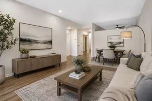 1962 W Lawrence Ave, Chicago, IL 60640 - Photo 2
