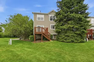 2320 Hudson Cir, Aurora, IL 60502 - Photo 18