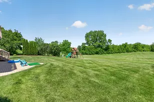 39W696 Henry David Thoreau Pl, Saint Charles, IL 60175 - Photo 46