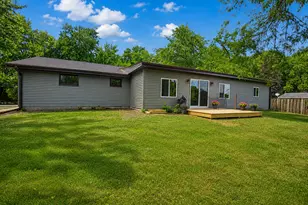 5091 W Murray Dr, Dixon, IL 61021 - Photo 2