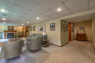 920 Mesa Dr, Freeport, IL 61032 - Photo 16