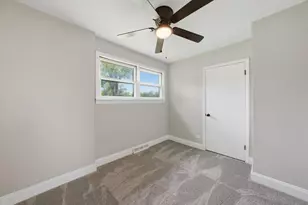 13409 S Komenski Ave, Robbins, IL 60472 - Photo 20