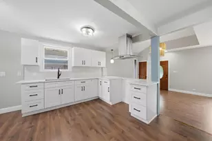 13409 S Komenski Ave, Robbins, IL 60472 - Photo 12
