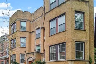 644 W Melrose St, Chicago, IL 60657 - Photo 2