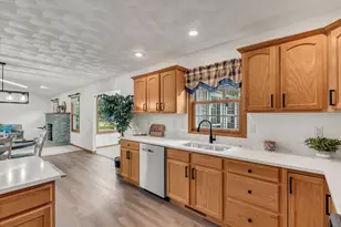 14 Quail Hollow Estate, Geneseo, IL 61254 - Photo 20