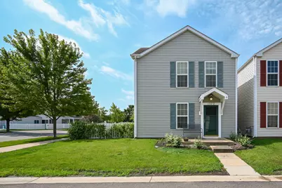 1572 Victoria Park Circle, Aurora, IL 60504 - Photo 2