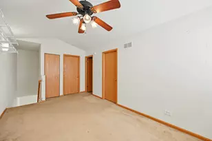 1572 Victoria Park Cir, Aurora, IL 60504 - Photo 16