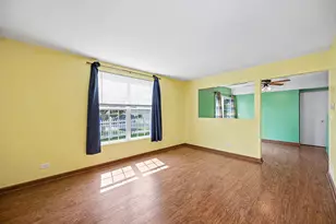 1572 Victoria Park Cir, Aurora, IL 60504 - Photo 8