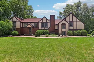 14N755 Covered Bridge Rd, Dundee, IL 60118 - Photo 1