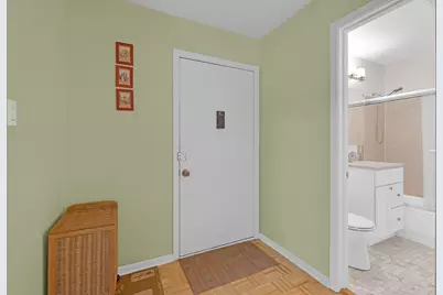 8905 Knight Avenue #208, Des Plaines, IL 60016 - Photo 12