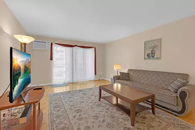 8905 Knight Avenue #208, Des Plaines, IL 60016 - Photo 4