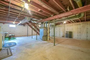 943 N Crest Ct, Byron, IL 61010 - Photo 24