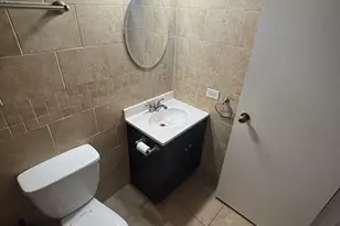 33 W Delaware Pl, Chicago, IL 60610 - Photo 16