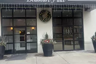 33 W Delaware Pl, Chicago, IL 60610 - Photo 1