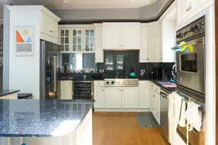 1425 W Henderson St, Chicago, IL 60657 - Photo 10