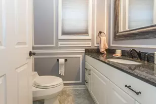 1425 W Henderson St, Chicago, IL 60657 - Photo 6