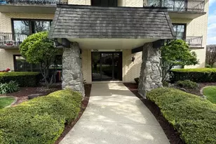 7432 W 153rd St, Orland Park, IL 60462 - Photo 1