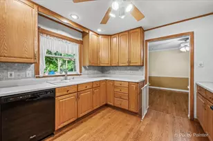 340 Hilkert Ct, Crystal Lake, IL 60014 - Photo 10