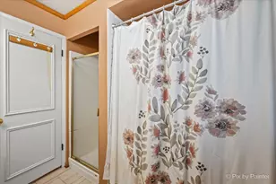 340 Hilkert Ct, Crystal Lake, IL 60014 - Photo 22