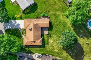 340 Hilkert Ct, Crystal Lake, IL 60014 - Photo 42