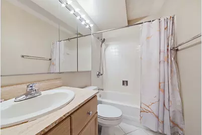 195 N Harbor Drive #3805, Chicago, IL 60601 - Photo 8