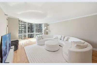 195 N Harbor Drive #3805, Chicago, IL 60601 - Photo 6