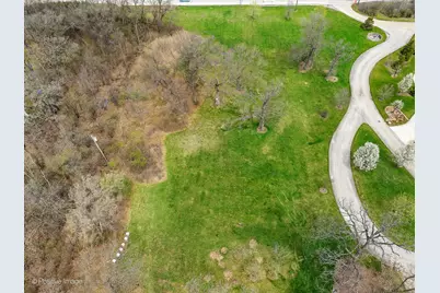 215 Oak Brook Road, Oak Brook, IL 60523 - Photo 10