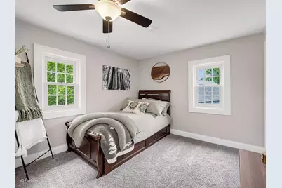 260 Stonegate Road, Clarendon Hills, IL 60514 - Photo 34