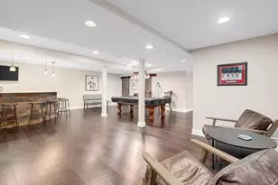 260 Stonegate Rd, Clarendon Hills, IL 60514 - Photo 44