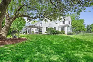 260 Stonegate Rd, Clarendon Hills, IL 60514 - Photo 56