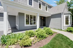 224 Mainsail Dr, Third Lake, IL 60030 - Photo 4