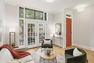 3053 N Seminary Ave, Chicago, IL 60657 - Photo 4