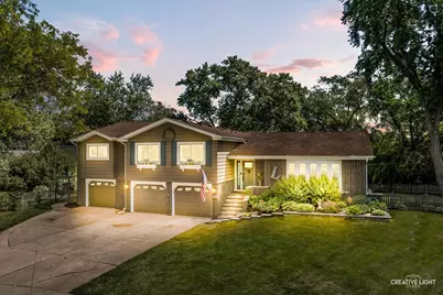 680 Glen Haven Lane, Glen Ellyn, IL 60137 - Photo 1