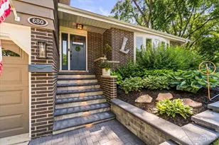 680 Glen Haven Ln, Glen Ellyn, IL 60137 - Photo 6