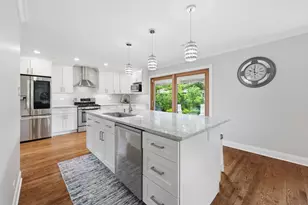 1132 S Fernandez Ave, Arlington Heights, IL 60005 - Photo 10