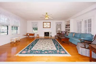 825 W Warmouth Street, Salem, IL 62881 - Photo 14