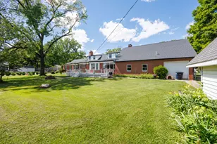 825 W Warmouth St, Salem, IL 62881 - Photo 52