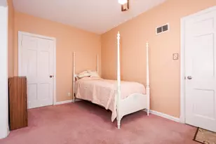 825 W Warmouth St, Salem, IL 62881 - Photo 28