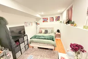 1330 W Roscoe St, Chicago, IL 60657 - Photo 16