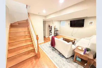1330 W Roscoe Street #1, Chicago, IL 60657 - Photo 14