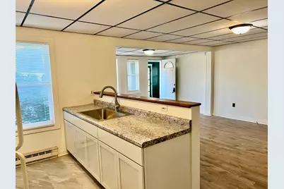 39 E Church Street #1E, Sandwich, IL 60548 - Photo 4