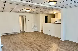 39 E Church St, Sandwich, IL 60548 - Photo 2