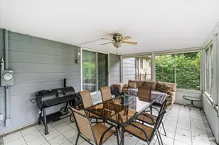 112 Hickory St, Oswego, IL 60543 - Photo 24