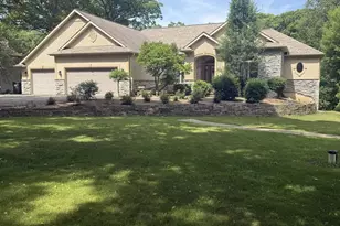 10605 Red Hawk Ln, Spring Grove, IL 60081 - Photo 2