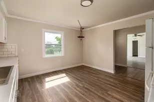 513 N 5th St, Vienna, IL 62909 - Photo 16