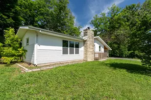 513 N 5th St, Vienna, IL 62909 - Photo 2